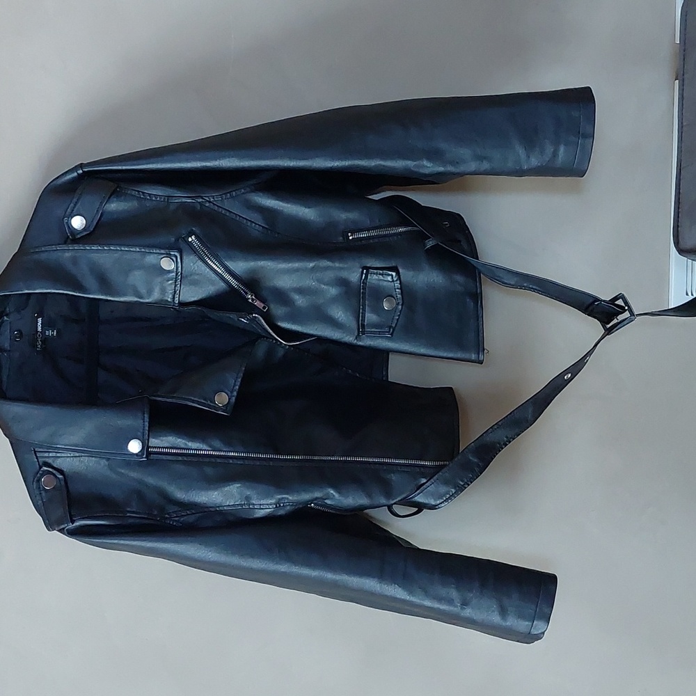 Black Fashion Nova Leather Jacket size 2X